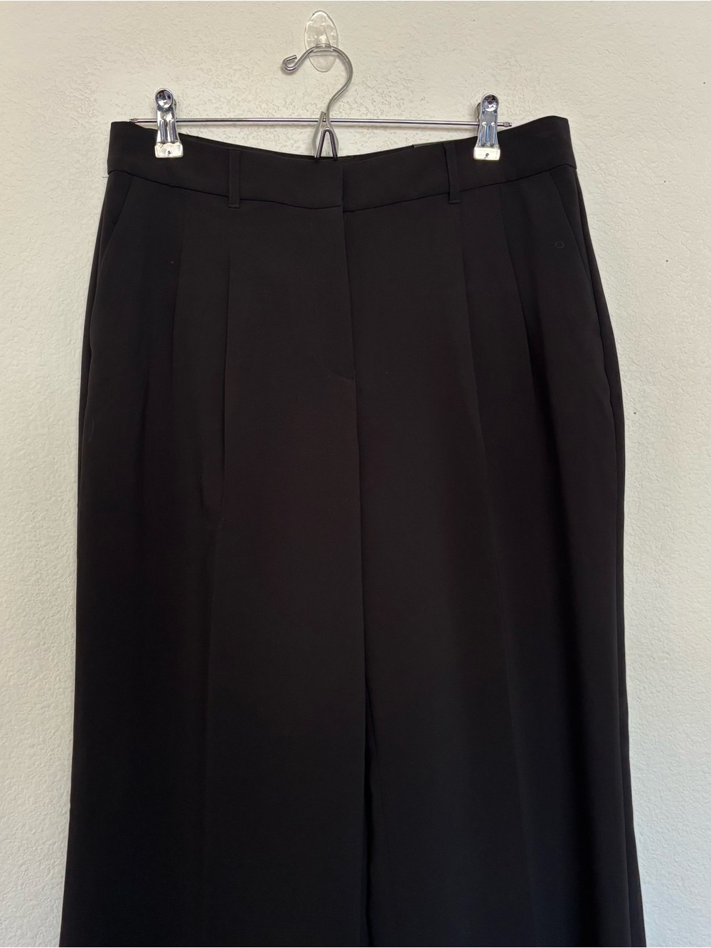 WHBM Pleated Wide Leg Pant Black NWT - Picture 6 of 10